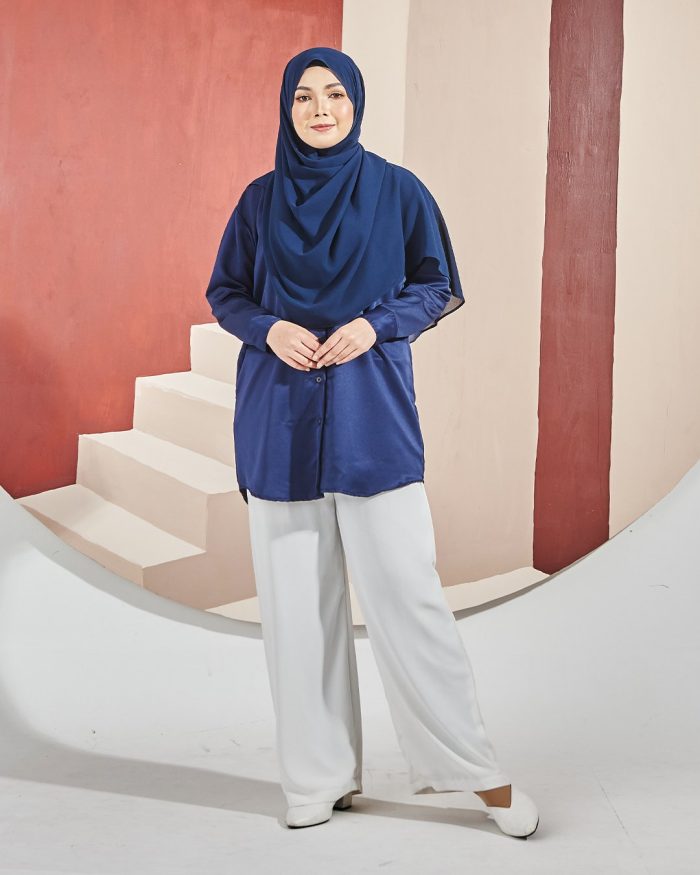 Blouse Satin Ruby - Denim Blue - Image 2