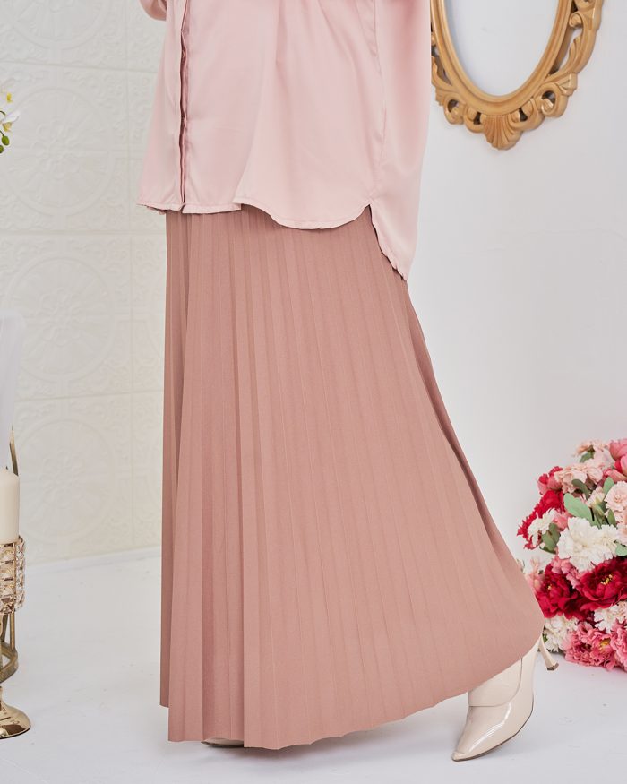 Skirt Pleated Ranee - Sepia Brown - Image 3