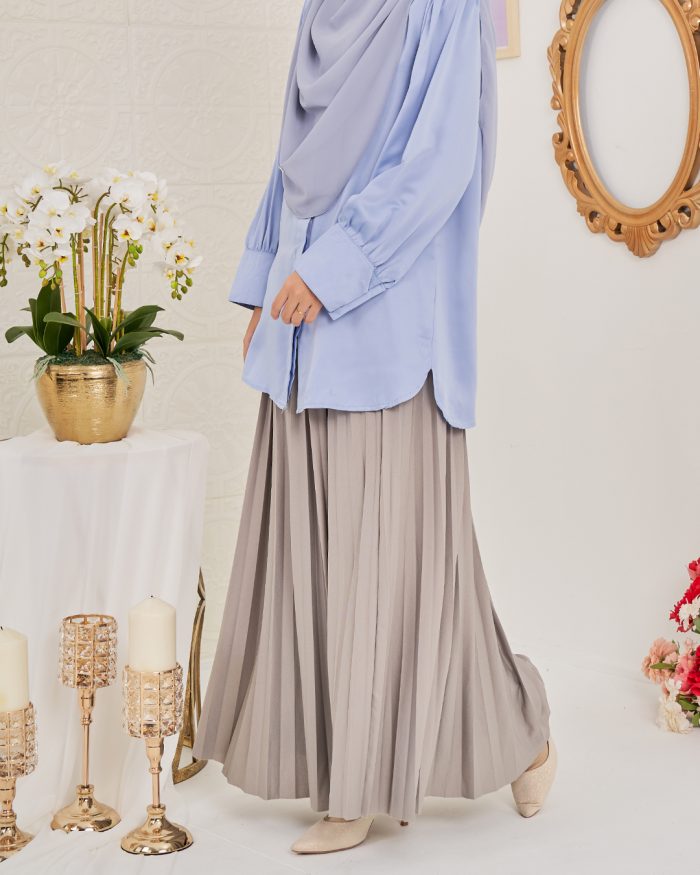 Skirt Pleated Ranee - Seal Grey - Image 3