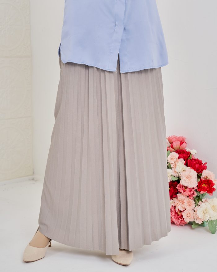 Skirt Pleated Ranee - Seal Grey - Image 2