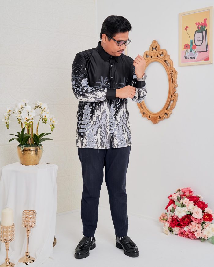 Baju Kemeja Batik Sultan 4.0 - Purnama Black Charcoal - Image 2