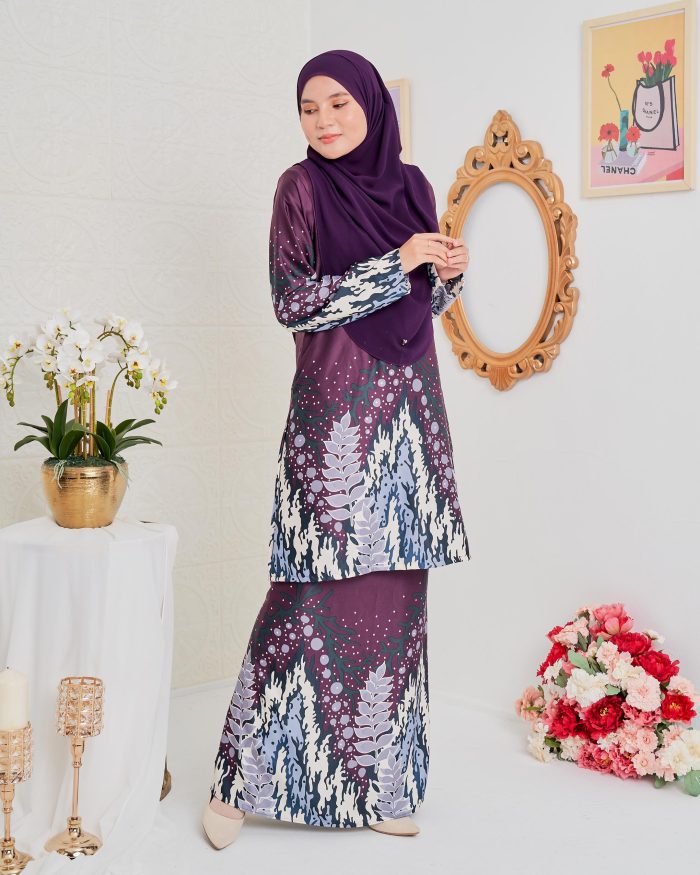 Baju Kurung Moden Batik Sultanah 4.0 - Purnama Deep Purple - Image 2