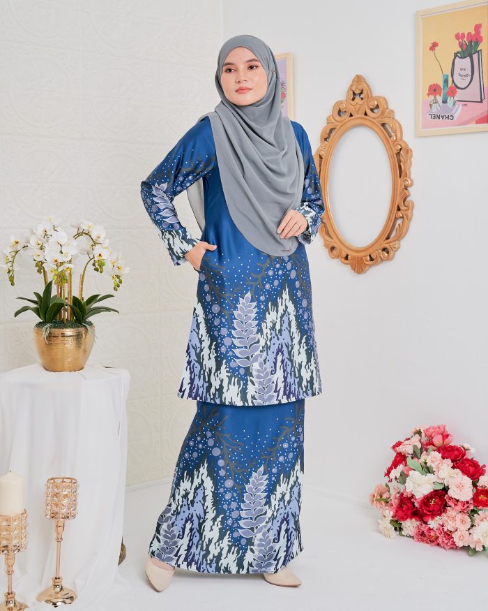 Baju Kurung Moden Batik Sultanah 4.0 - Purnama Yale Blue