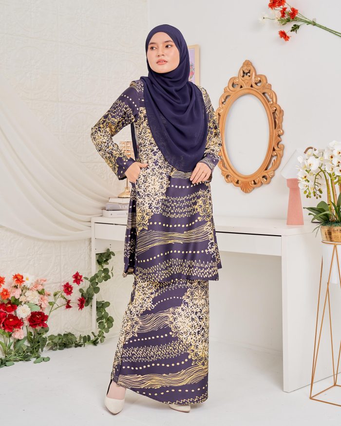 Baju Kurung Pahang Batik Sultanah 5.0 - Indera Deep Blue