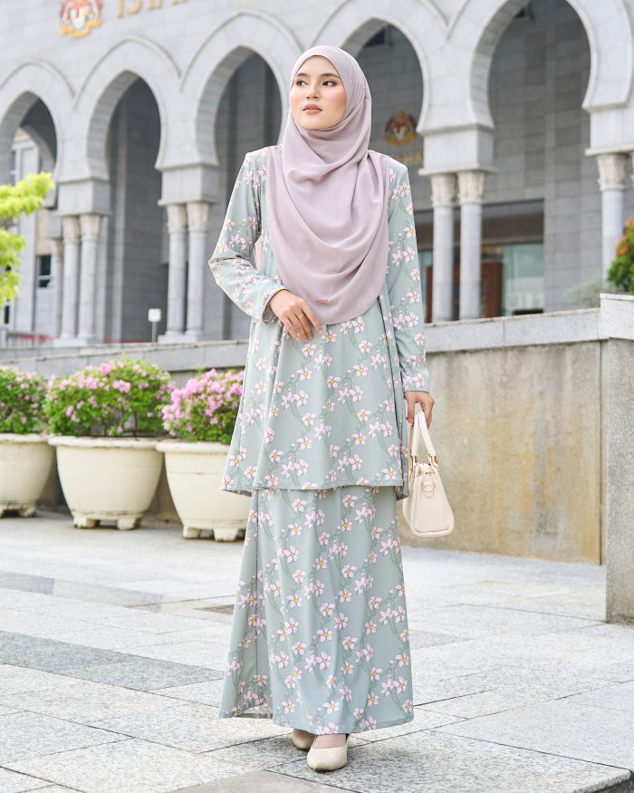 Baju Kurung Riau Larisa Printed - Gray Peonia - Image 2