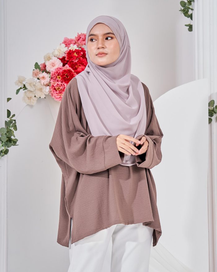 Ruby Baggy Top Ironless - Cedar Brown - Image 2