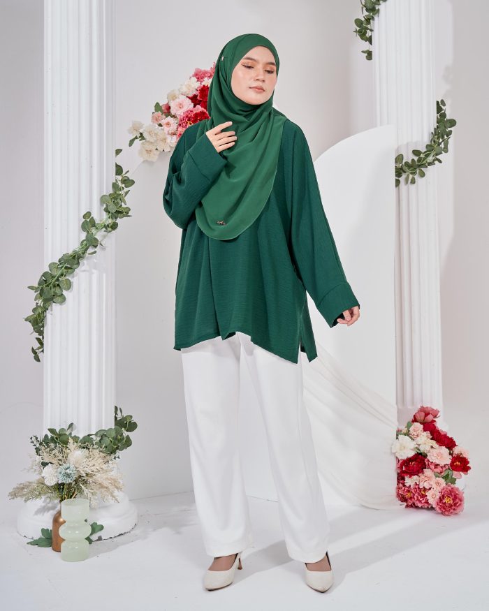 Ruby Baggy Top Ironless - Emerald Green