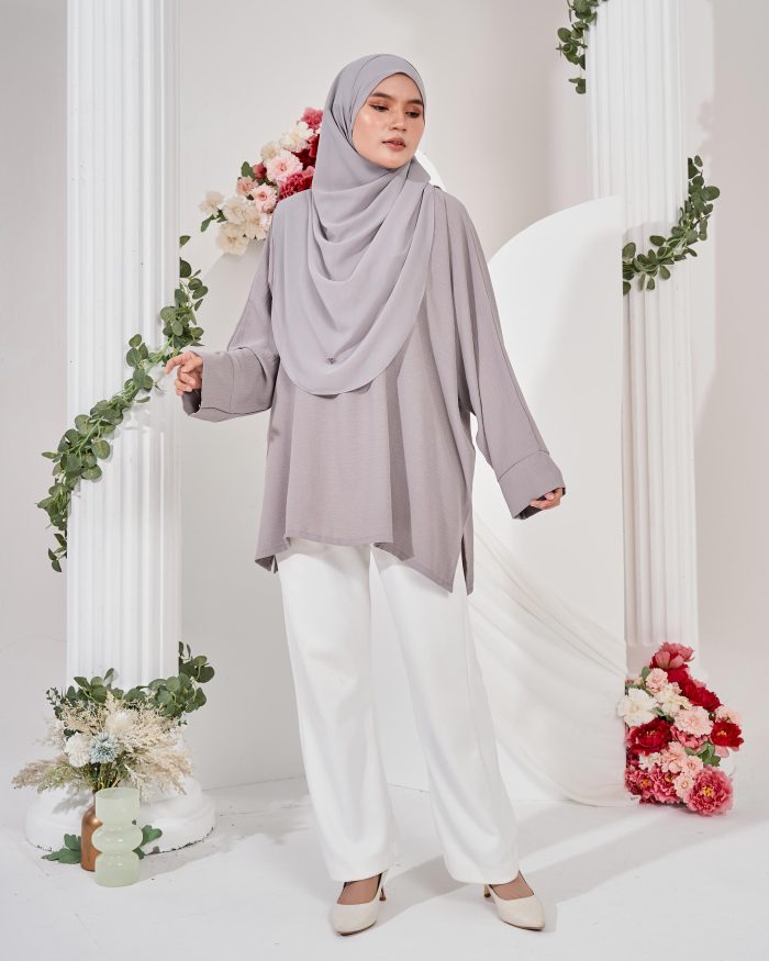 Ruby Baggy Top Ironless - Silver Grey