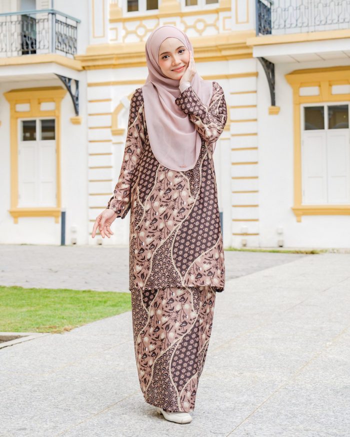 Baju Kurung Moden Batik Sultanah 7.0 - Alifa Espresso Brown