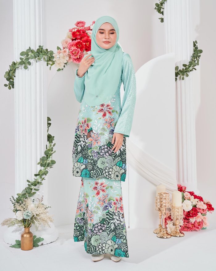 Baju Kurung Moden Batik Sultanah 3.0 - Bayu Icy Mint