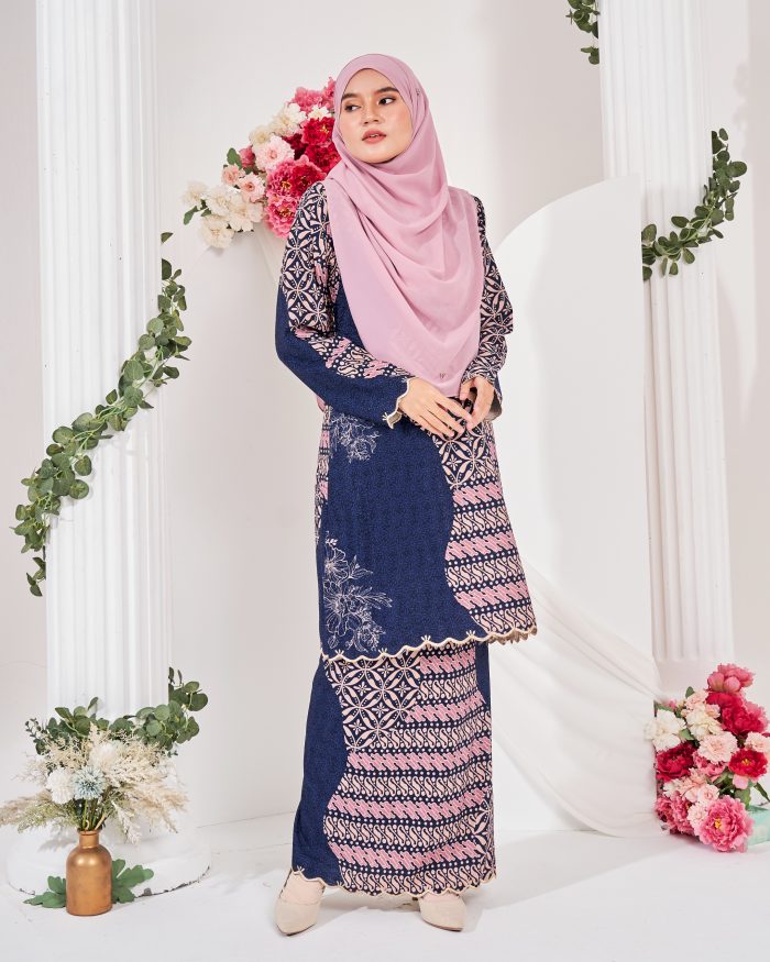 Baju Kurung Moden Batik Puteri Lana Laluna X MCC - Navy Rose - Image 5