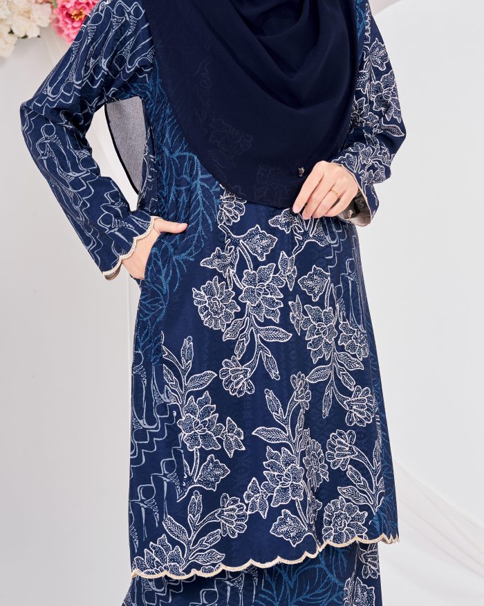 Baju Kurung Moden Batik Puteri Lea Laluna X MCC - Blue Admiral - Image 2