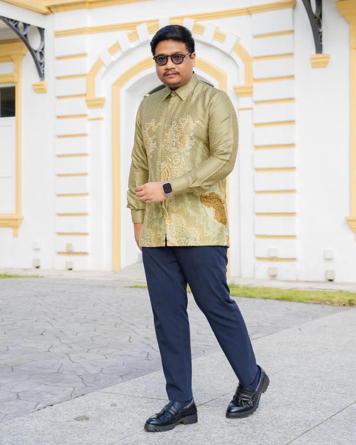 Baju Kemeja Batik Sultan 6.0 - Lestari Olive Green - Image 2