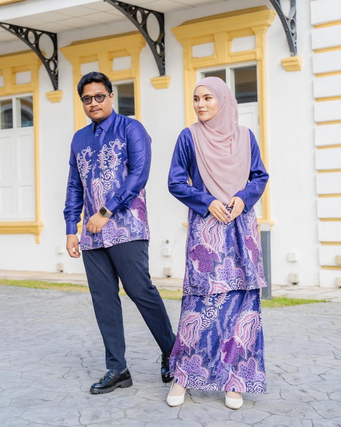 Baju Kurung Moden Batik Sultanah 6.0 - Lestari Violet Purple - Image 5