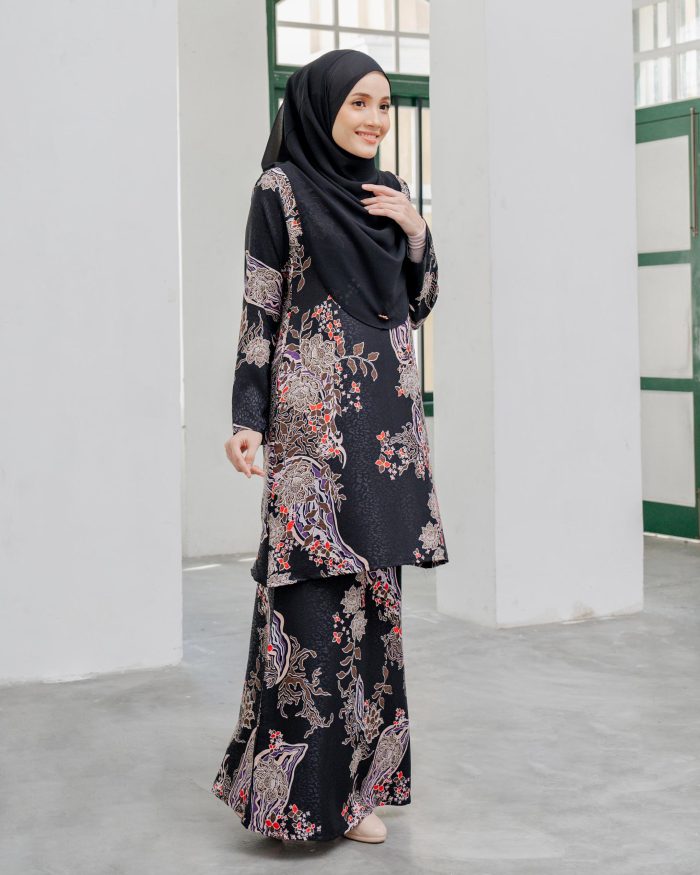 Baju Kurung Moden Batik Sultanah 6.0 - Mekar Jade Black