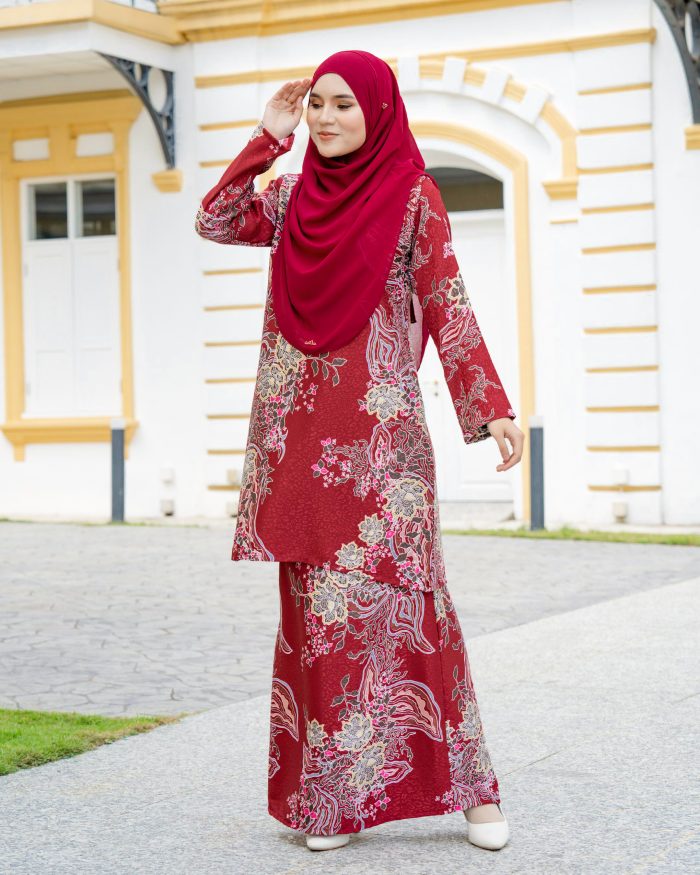 Baju Kurung Moden Batik Sultanah 6.0 - Mekar Maroon