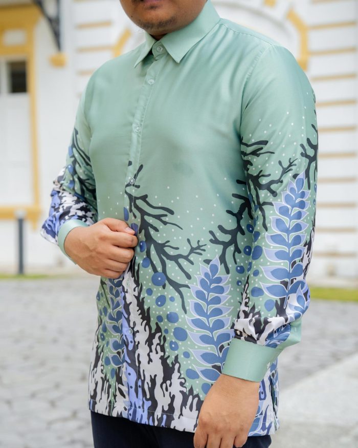 Baju Kemeja Batik Sultan 4.0 - Purnama Sage Green - Image 3