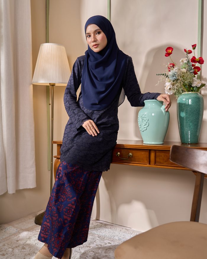 Baju Kurung Lace Batik Qaseh - Blue Rose - Image 5