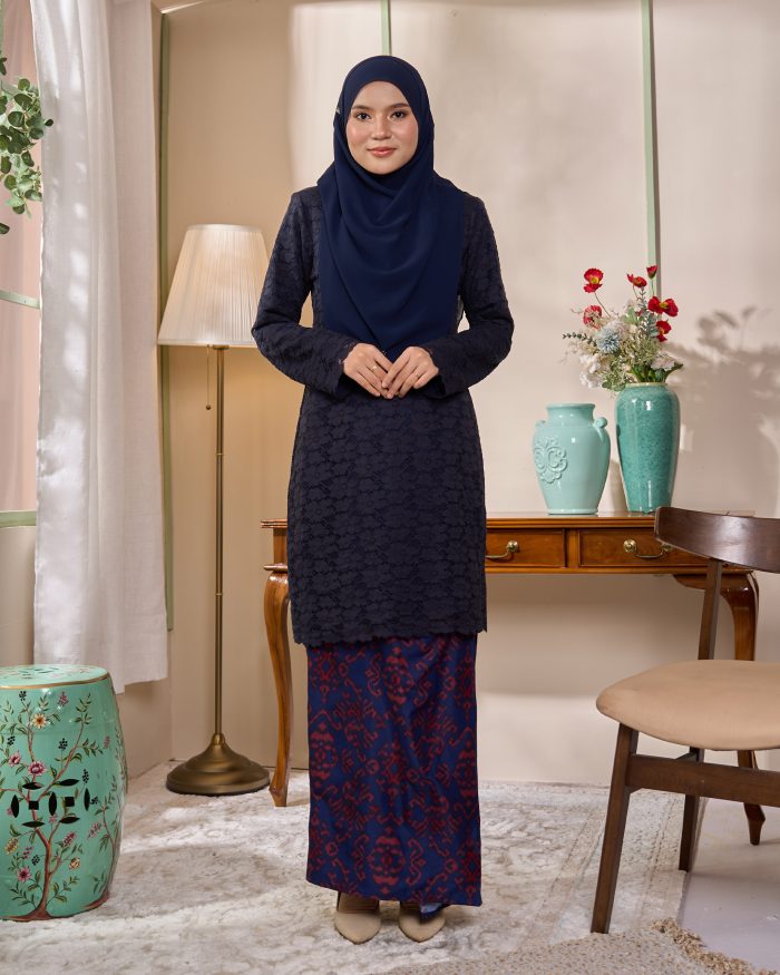 Baju Kurung Lace Batik Qaseh - Blue Rose - Image 3