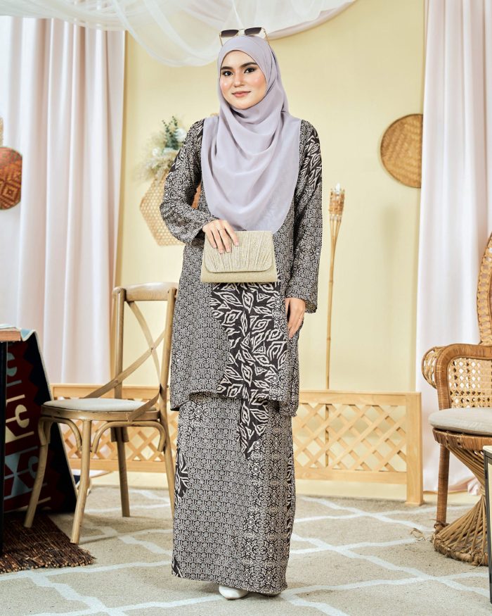 Baju Kurung Moden Batik Sultanah 7.0 - Ansari Mocha Brown