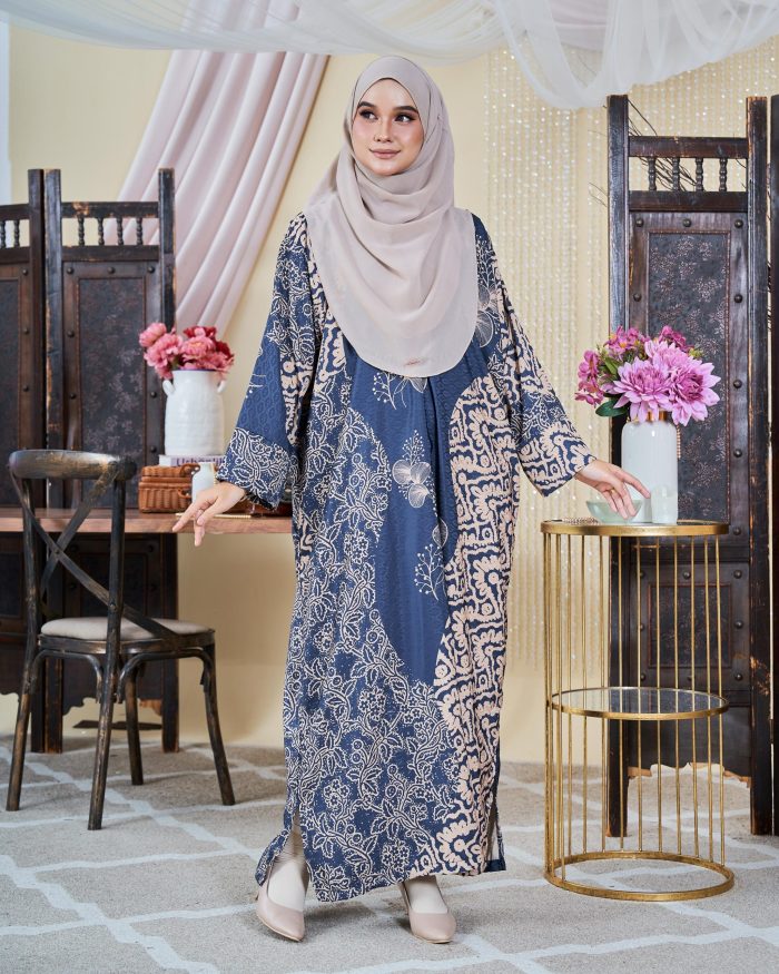 Kaftan Batik Sultanah - Ara True Blue - Image 3
