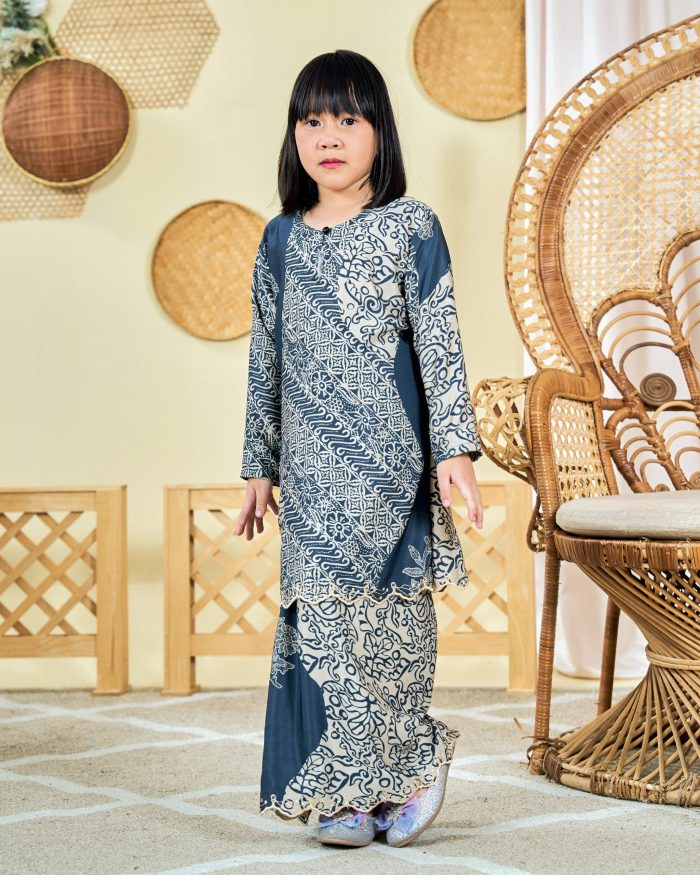 Baju Kurung Moden Batik Sulam Sultanah Kids 9.0 - Azalea French Blue