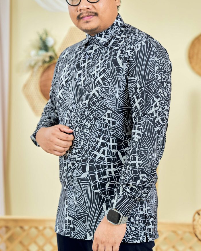 Baju Kemeja Batik Long Sleeve Sultan 7.0 - Azka Matte Black - Image 2