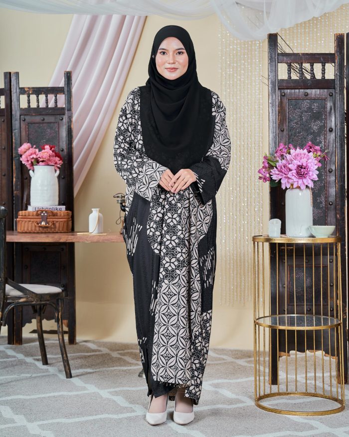 Kaftan Batik Sultanah - Budi Charcoal Black