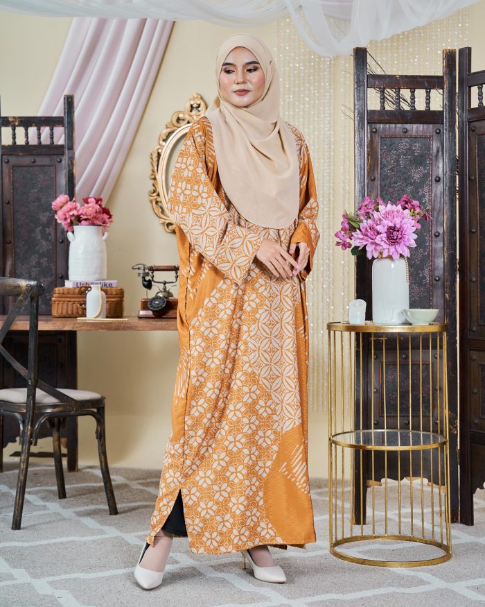 Kaftan Batik Sultanah - Budi Mustard - Image 3