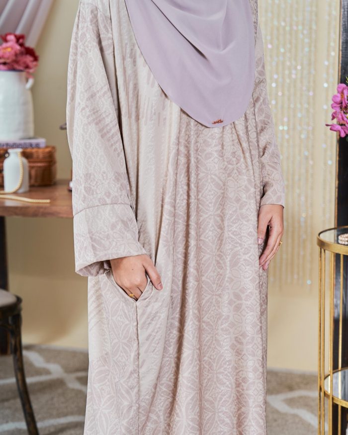 Kaftan Batik Sultanah - Budi Nude Pink - Image 2