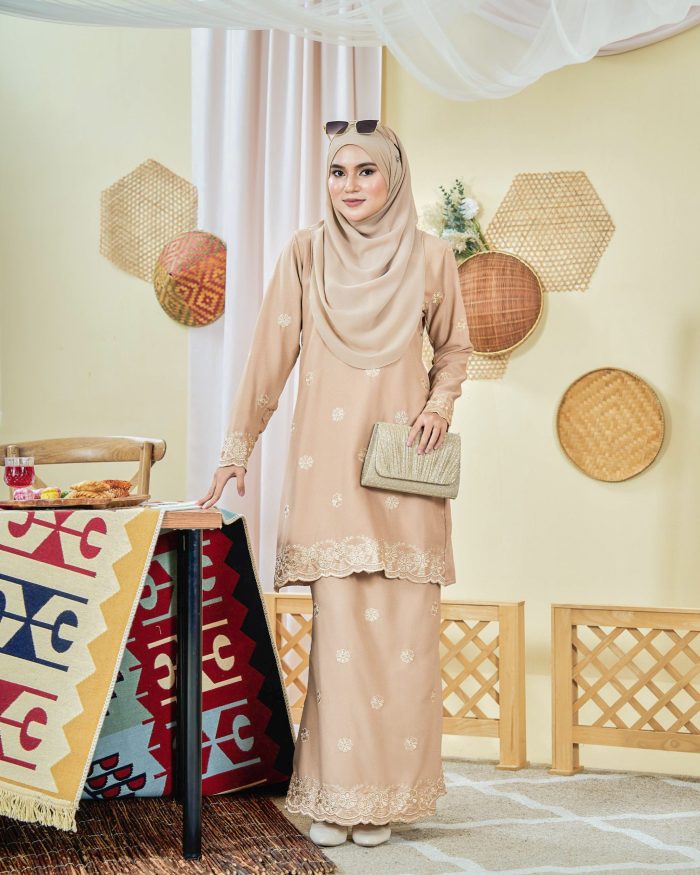 Baju Kurung Moden Sulam Songket Dayang Anisha - Sand Brown - Image 4