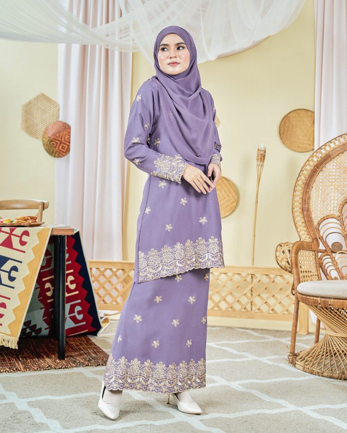 Baju Kurung Moden Sulam Songket Dayang Suhaila - Iris Purple - Image 2