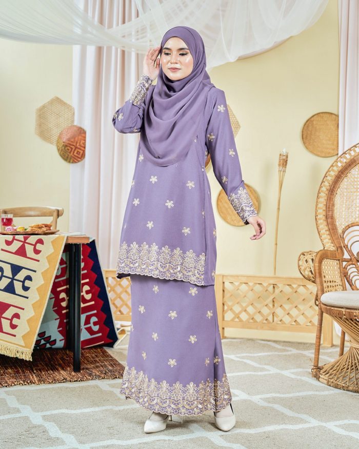 Baju Kurung Moden Sulam Songket Dayang Suhaila - Iris Purple - Image 3