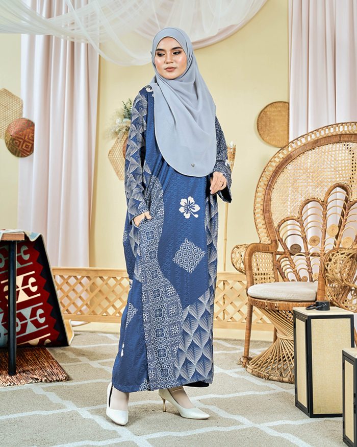 Kaftan Batik Sultanah - Elaina Whale Blue