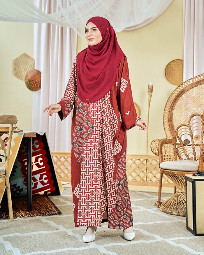 Kaftan Batik Sultanah - Kartika Berry Red