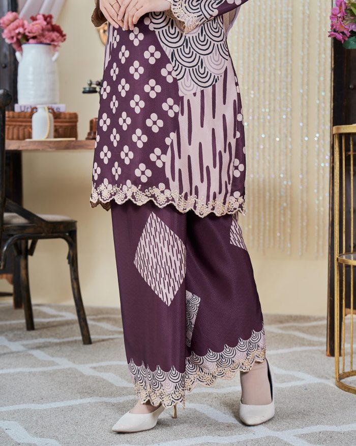 Baju Kurung Moden Sulam Batik Sultanah 9.0 - Embun Mulberry Purple - Image 5