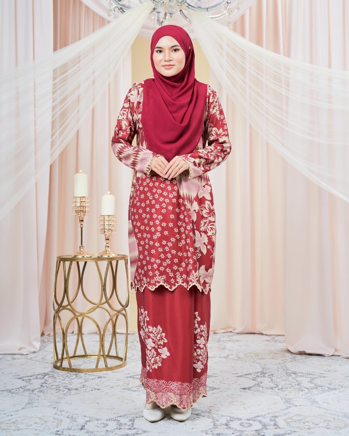 Baju Kurung Moden Batik Puteri Maya Laluna X MCC - Silk Maroon