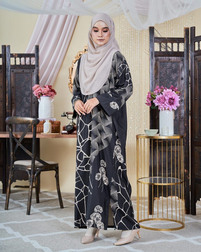 Kaftan Batik Sultanah - Mulya Black - Image 3