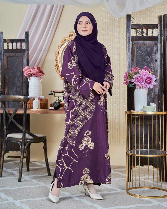 Kaftan Batik Sultanah - Mulya Eggplant Purple - Image 3