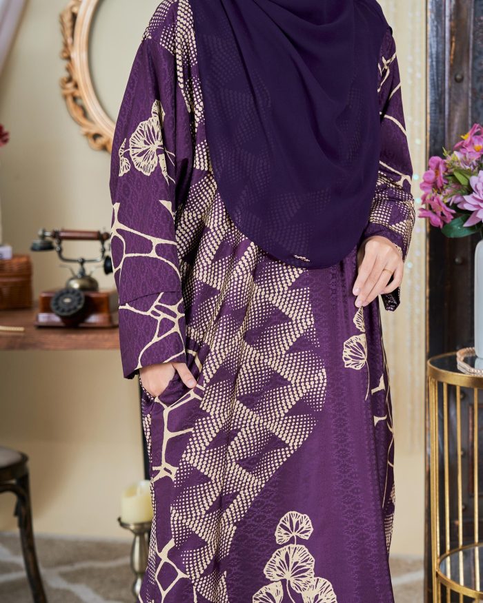 Kaftan Batik Sultanah - Mulya Eggplant Purple - Image 2