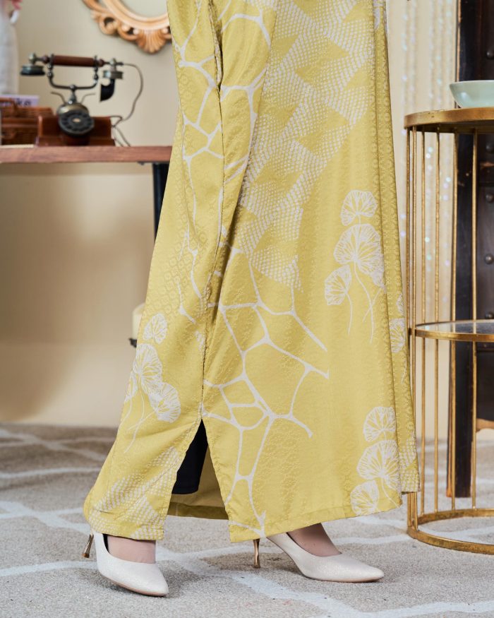 Kaftan Batik Sultanah - Mulya Lemon - Image 4