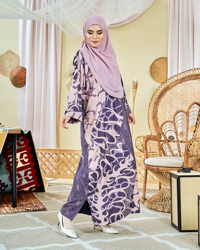 Kaftan Batik Sultanah - Pawana Elderberry - Image 2