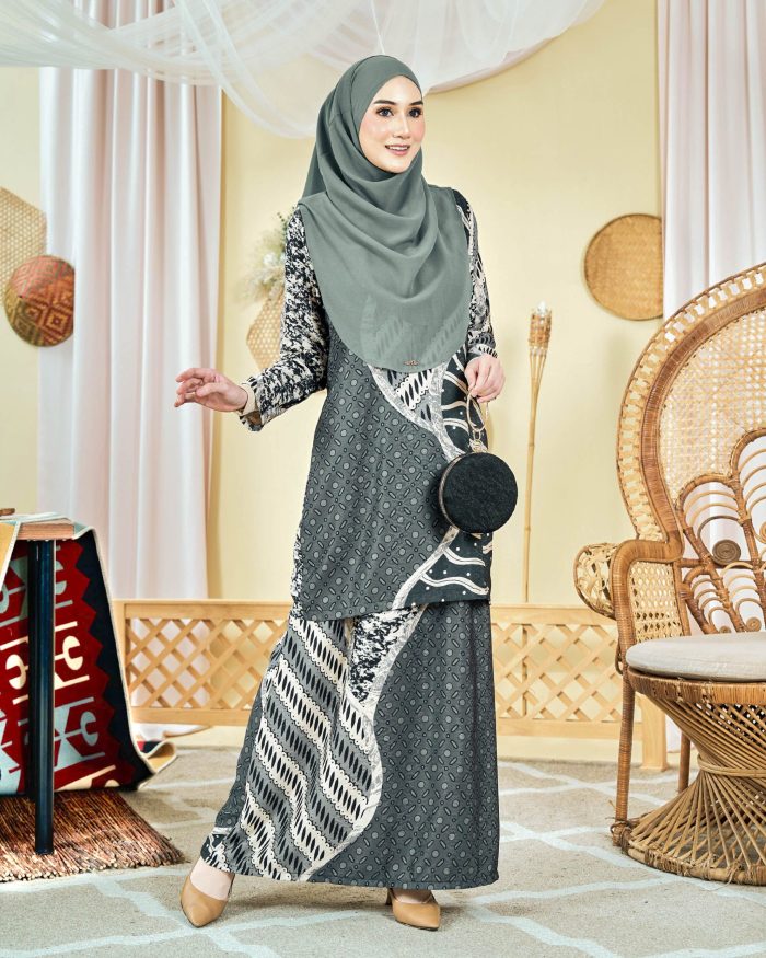 Baju Kurung Moden Batik Sultanah 9.0 - Armani Night Black