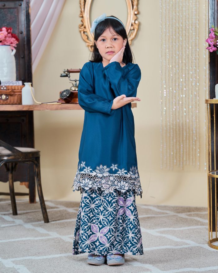 Baju Kurung Moden Batik Lace Sultanah Kids 10.0 - Adlina Azure Blue