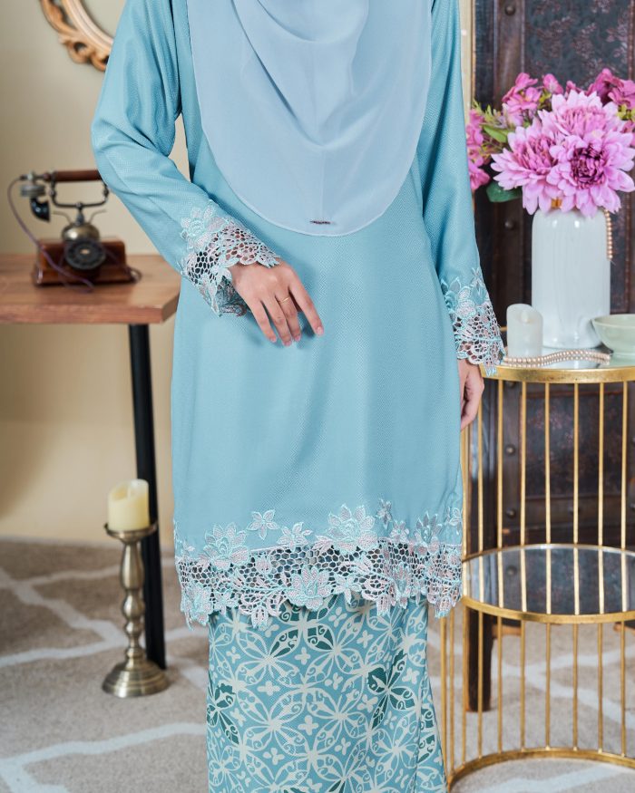 Baju Kurung Moden Batik Lace Sultanah 10.0 - Adlina Sky Blue - Image 3