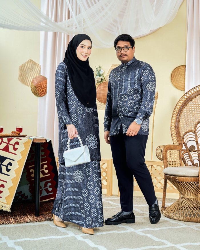 Baju Kemeja Batik Sultan 8.0 - Akbar Dark Blue - Image 3