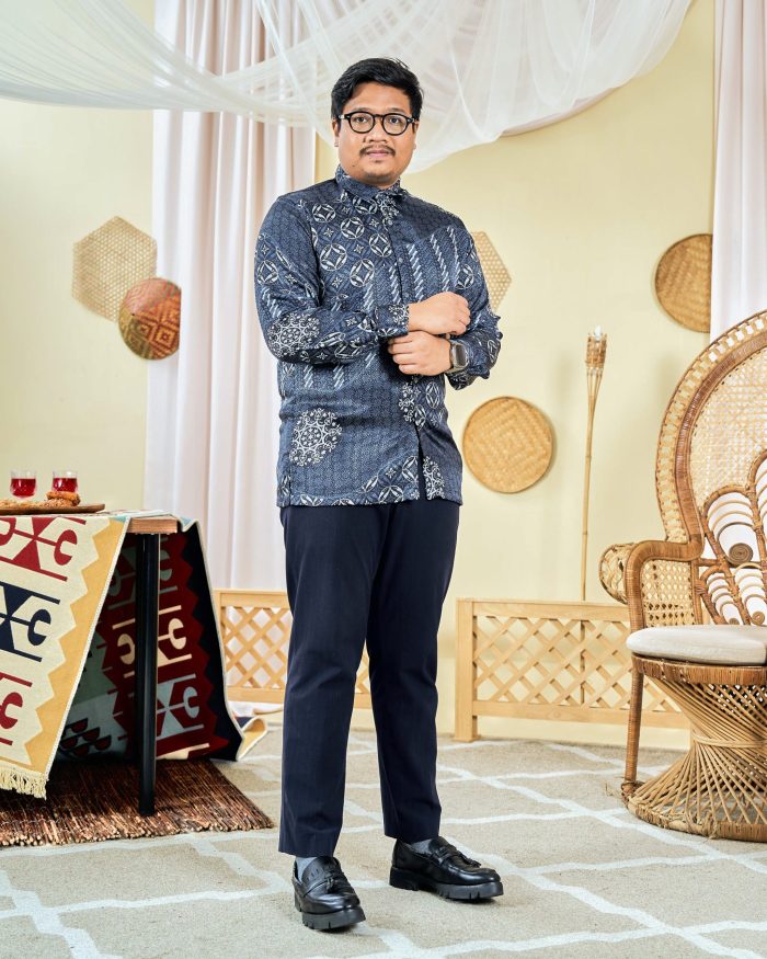 Baju Kemeja Batik Sultan 8.0 - Akbar Dark Blue - Image 5