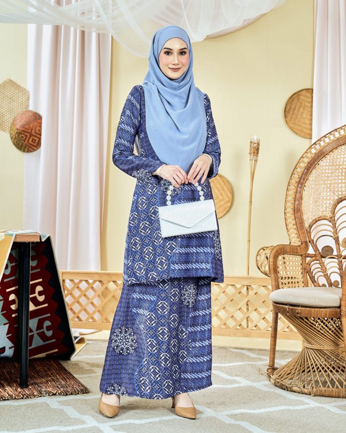 Baju Kurung Moden Batik Sultanah 8.0 - Akbar Space Blue