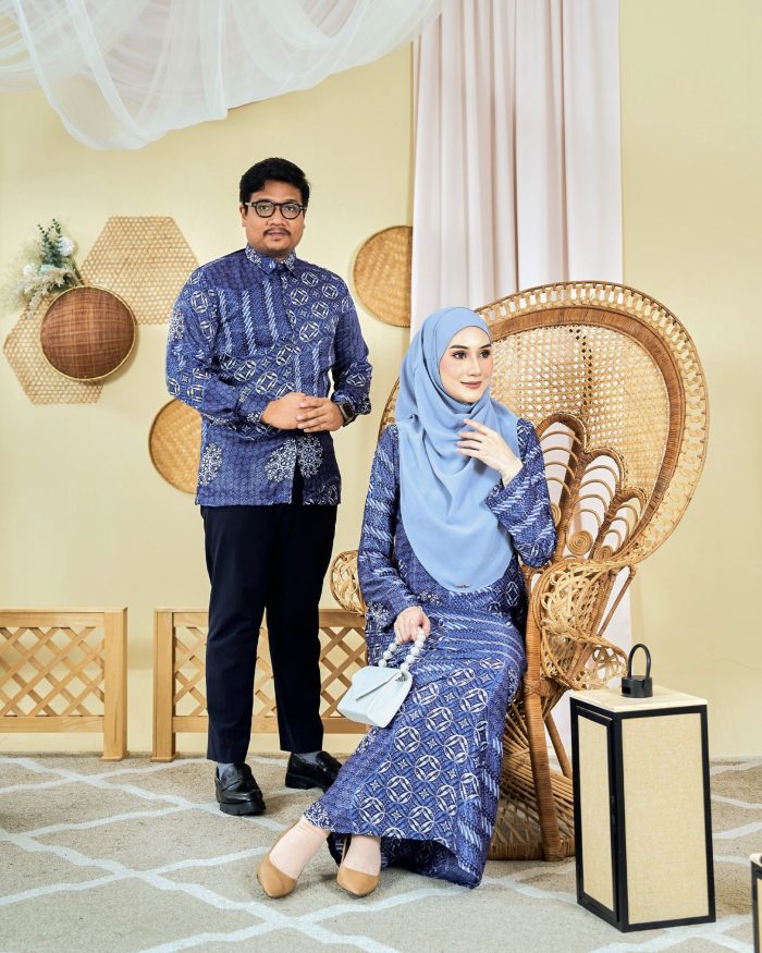 Baju Kurung Moden Batik Sultanah 8.0 - Akbar Space Blue - Image 5