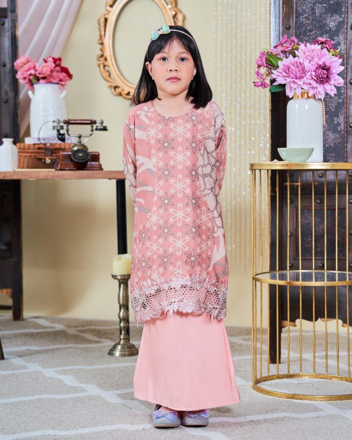 Baju Kurung Moden Batik Sulam Sultanah Kids 10.0 - Alena Baby Peach